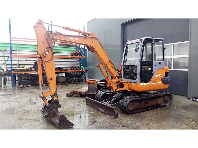 Hitachi EX40