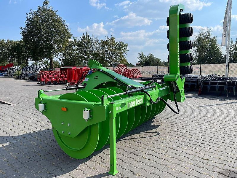 D&D Landtechnika Silowalze Siloverteiler Verdichtungwalze Silo Walze