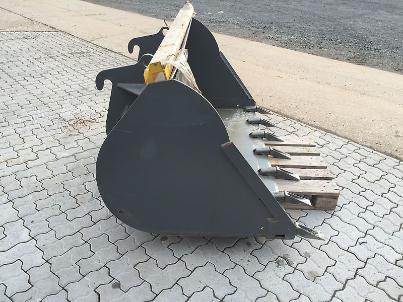 Weidemann Radlader Erdschaufel mit Reißzähne 1800 mm. 0,98 cbm RL-HV