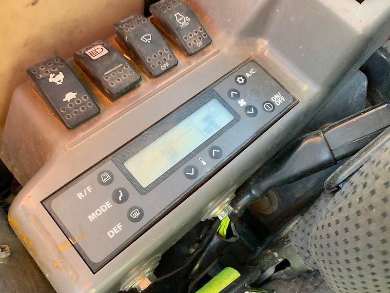 Hitachi Zaxis 60USB Digger (ST25179)