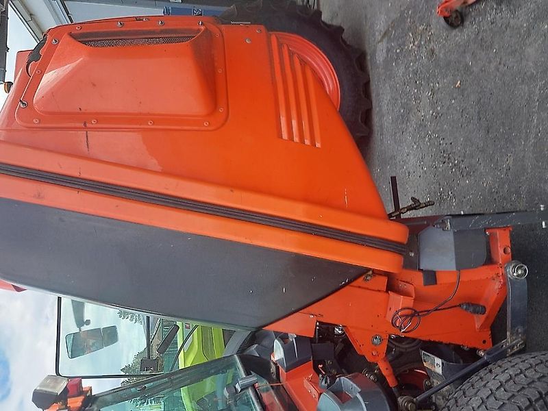 Kubota KERÄÄJÄ ST32 LEIKKURIIN